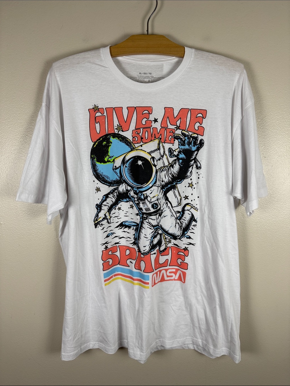NASA White Short-Sleeve Graphic Tee - 'Give Me Some Space' NEW XL